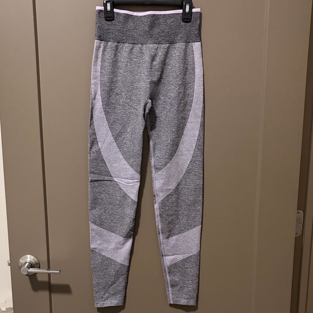 Victoria’s Secret PINK Seamless Leggings